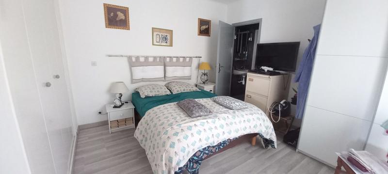 Villa - 220 m² - 8 pièces