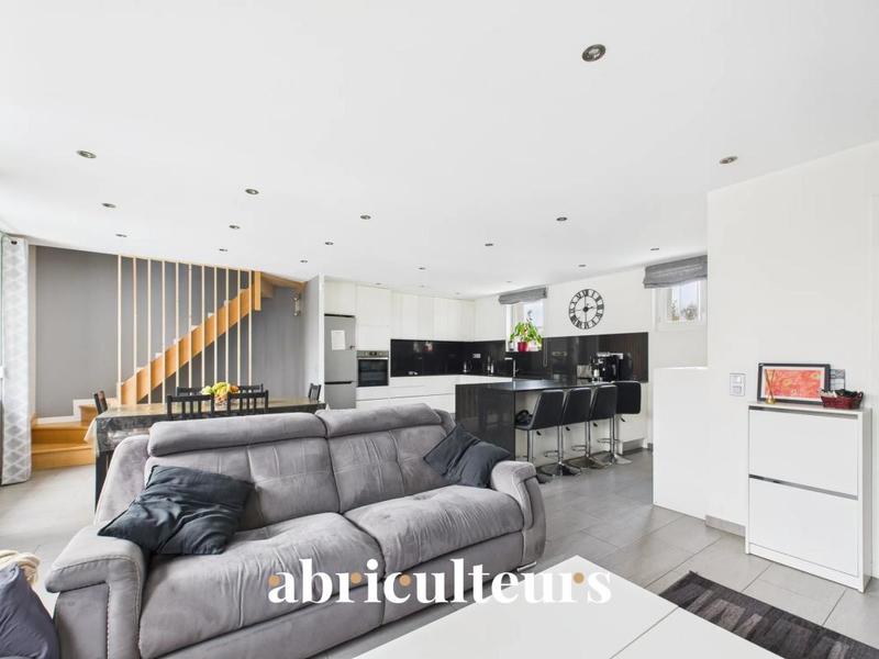 Maison ancienne - 107 m² - 7 pièces