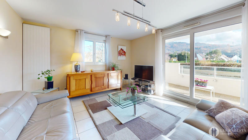 Appartement - 91 m² - 4 pièces