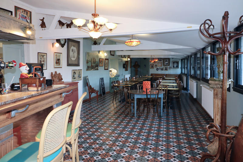 Local commercial - 169 m²