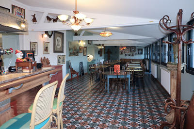 Local commercial - 169 m²