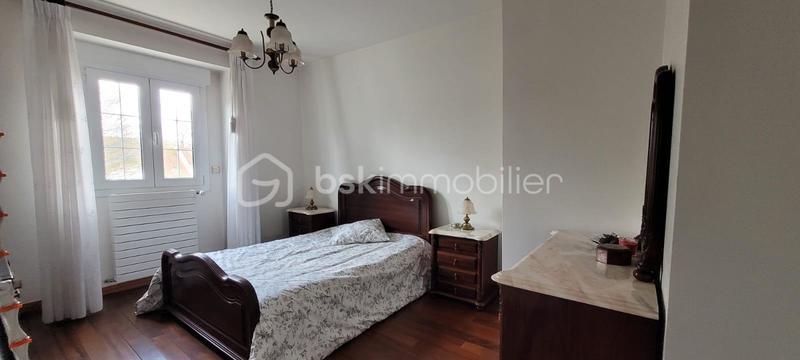 Maison - 161 m² - 6 pièces