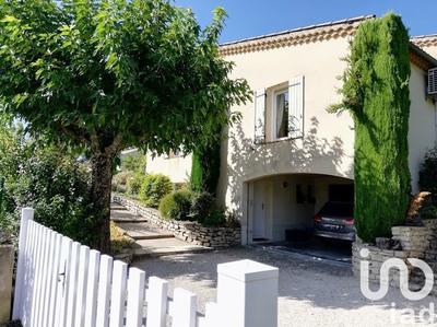 Maison - 143 m² - 5 pièces