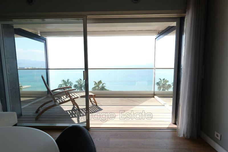 Appartement - 65 m² - 2 pièces