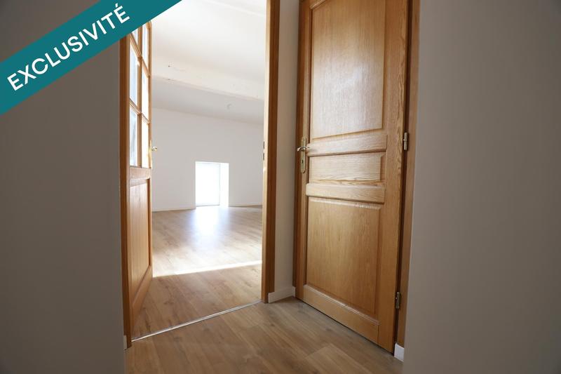 Maison - 200 m² - 8 pièces