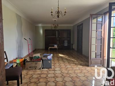 Maison - 104 m² - 5 pièces