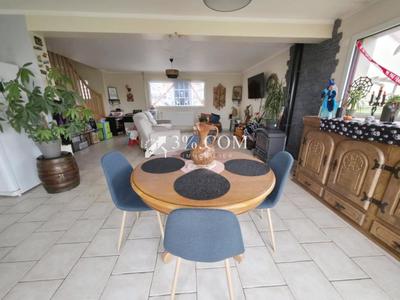 Maison - 122 m² - 5 pièces