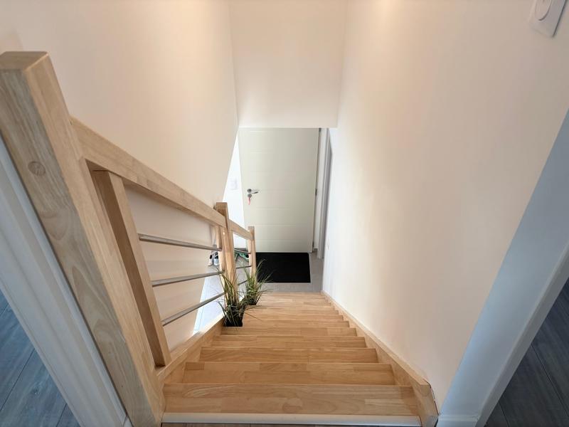 Maison traditionnelle - 94 m² - 5 pièces