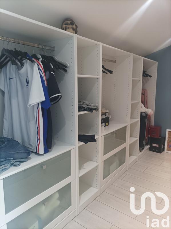 Maison - 265 m² - 9 pièces