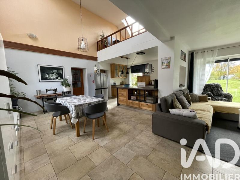 Maison - 187 m² - 6 pièces