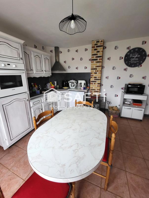 Maison - 124 m² - 8 pièces