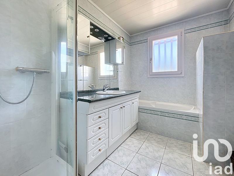 Maison - 107 m² - 4 pièces