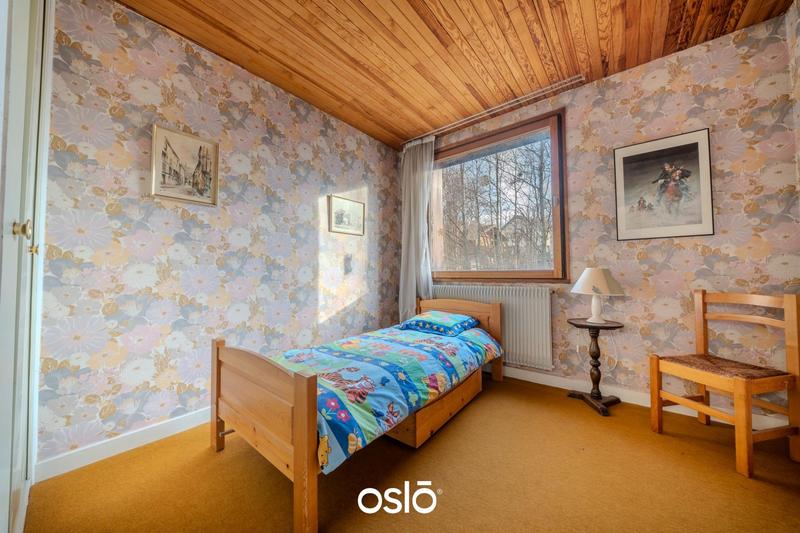 Maison - 329 m² - 10 pièces