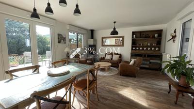 Maison - 112 m² - 5 pièces