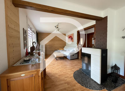 Maison - 174 m² - 8 pièces