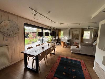 Maison - 152 m² - 5 pièces