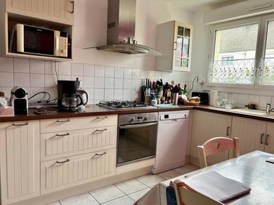 Maison - 86 m² - 5 pièces