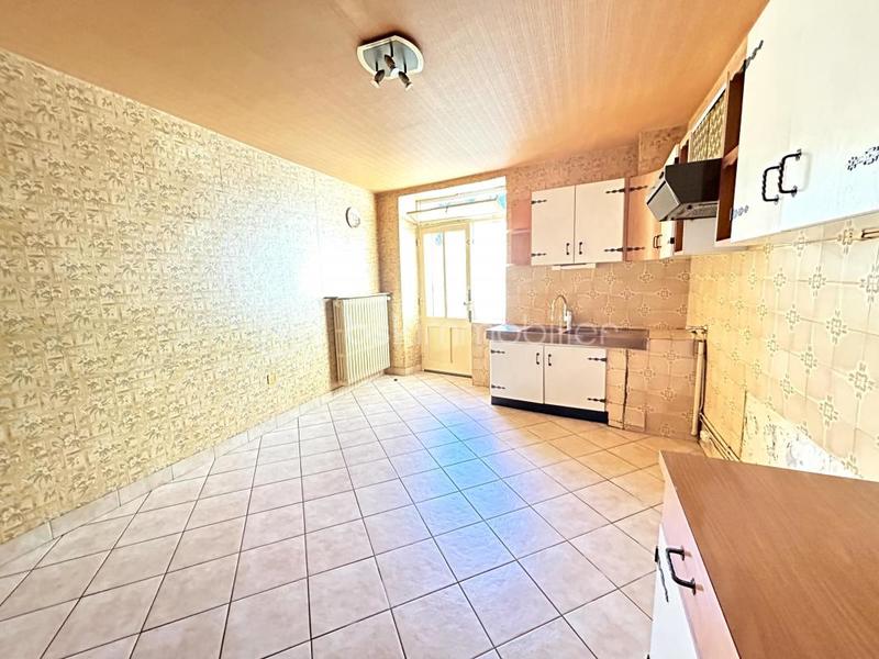 Maison de village - 130 m² - 7 pièces