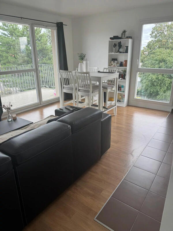 Appartement - 57 m² - 3 pièces