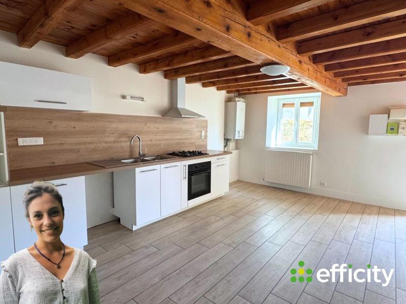 Maison - 92 m² - 5 pièces