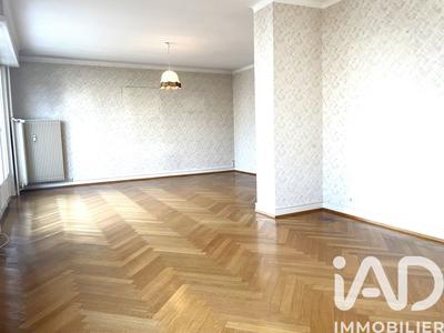 Appartement - 84 m² - 4 pièces