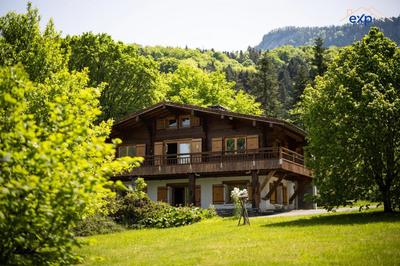 Villa - 174 m² - 8 pièces