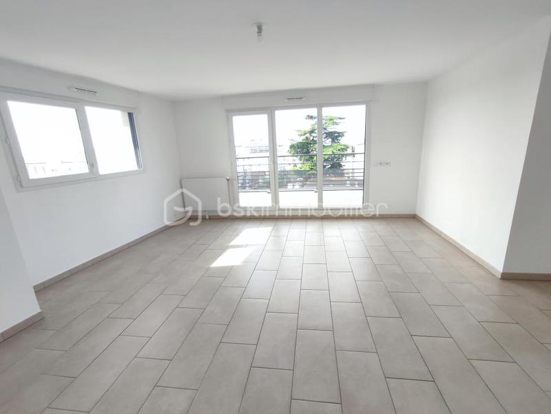 Appartement - 83 m² - 4 pièces