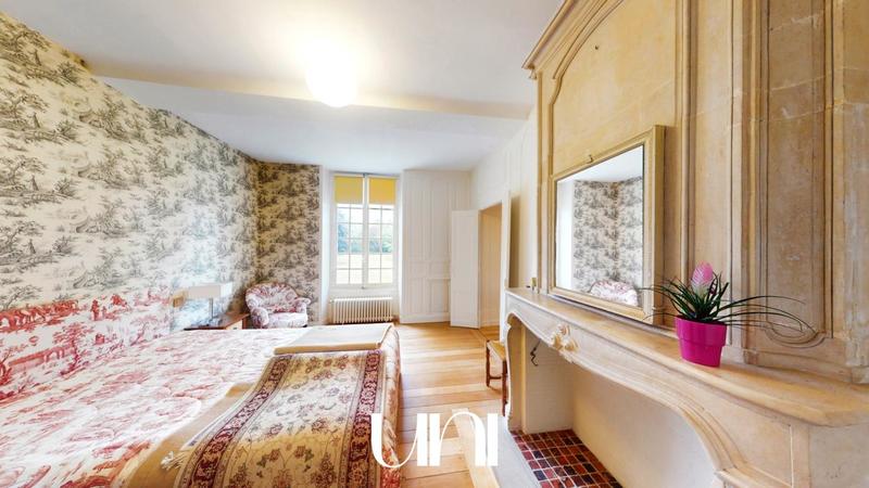 Château - 400 m² - 5 pièces