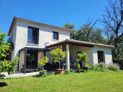 Villa - 120 m² - 6 pièces