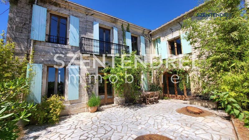 Maison - 150 m² - 5 pièces