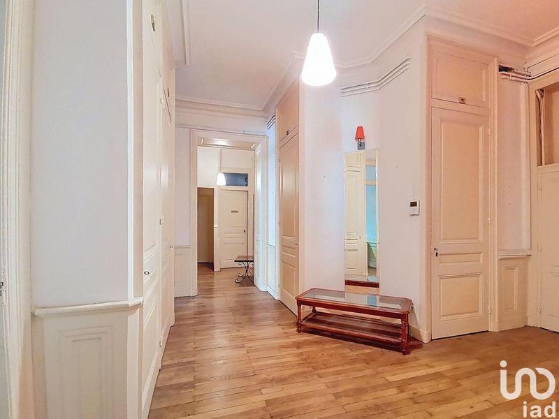 Local commercial - 128 m²