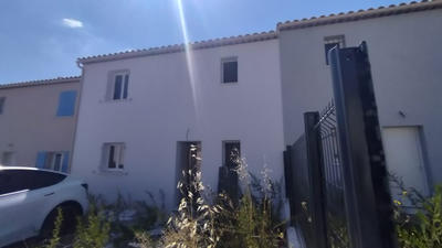 Maison - 95 m² - 5 pièces