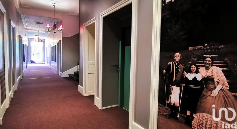 Local commercial - 1 800 m²