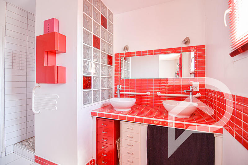 Maison - 197 m² - 6 pièces