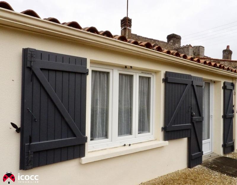 Studio - 25 m² - 1 pièce