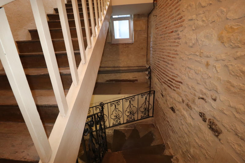 Immeuble - 230 m² - 6 pièces