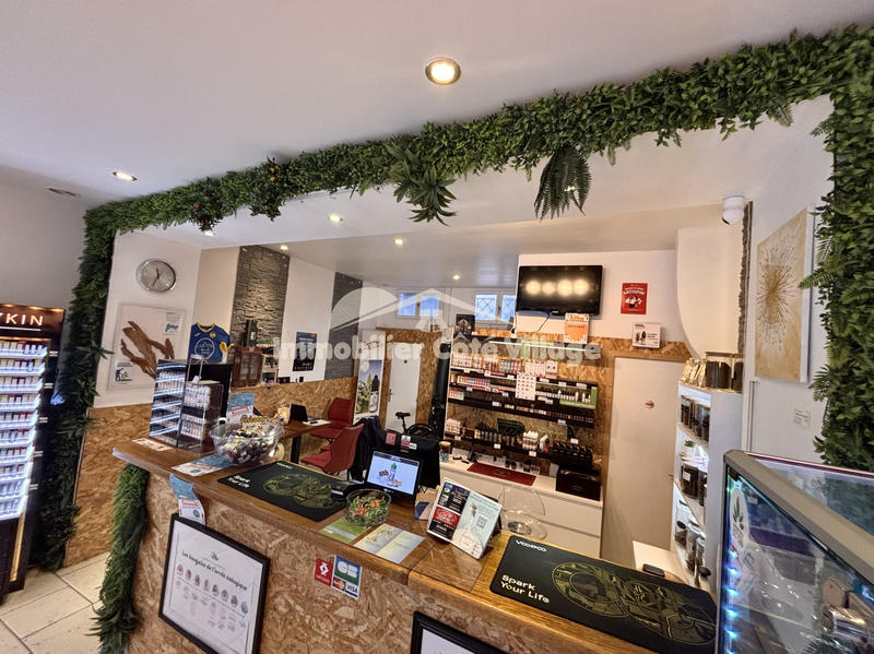 Fonds de commerce - Magasins - 90 m²