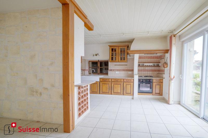 Maison - 211 m² - 8 pièces