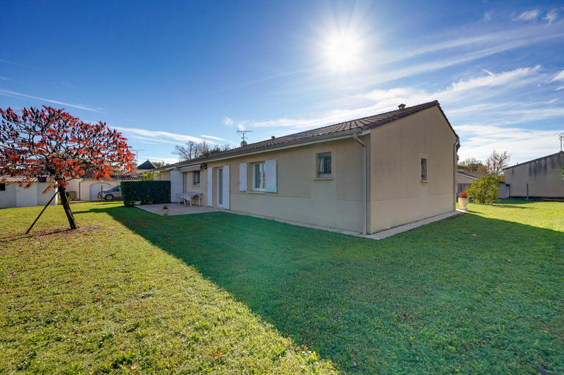 Maison - 102 m² - 4 pièces