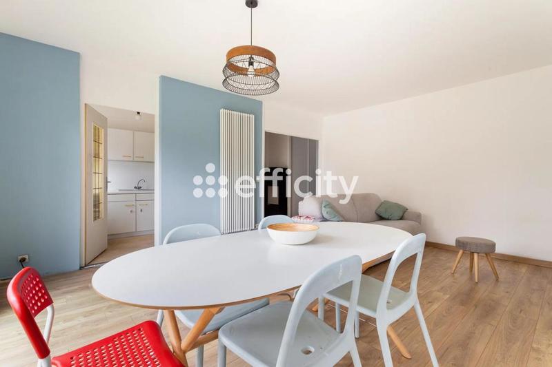 Appartement - 64 m² - 3 pièces