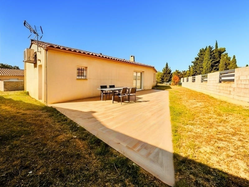 Maison - 90 m² - 5 pièces