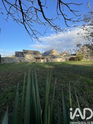 Maison - 147 m² - 8 pièces