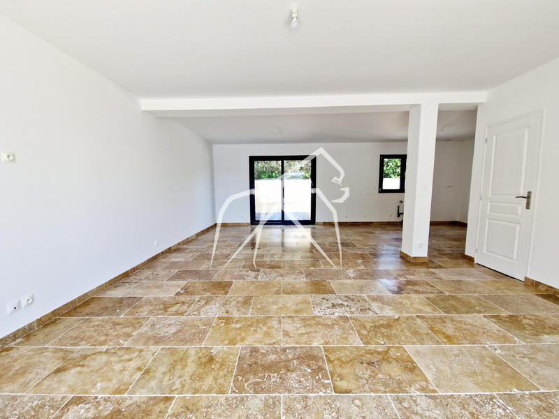 Maison - 91 m² - 5 pièces