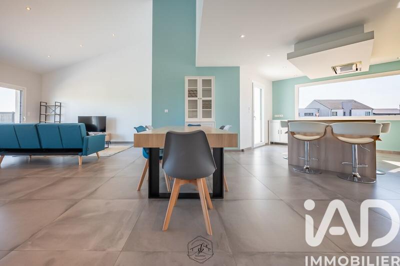 Maison - 118 m² - 4 pièces