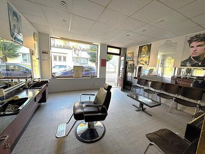 Fonds de commerce - Local commercial - 39 m²