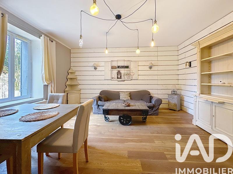 Maison - 95 m² - 4 pièces