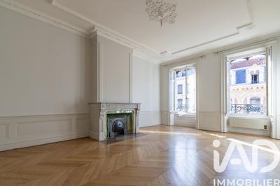 Appartement - 130 m² - 4 pièces