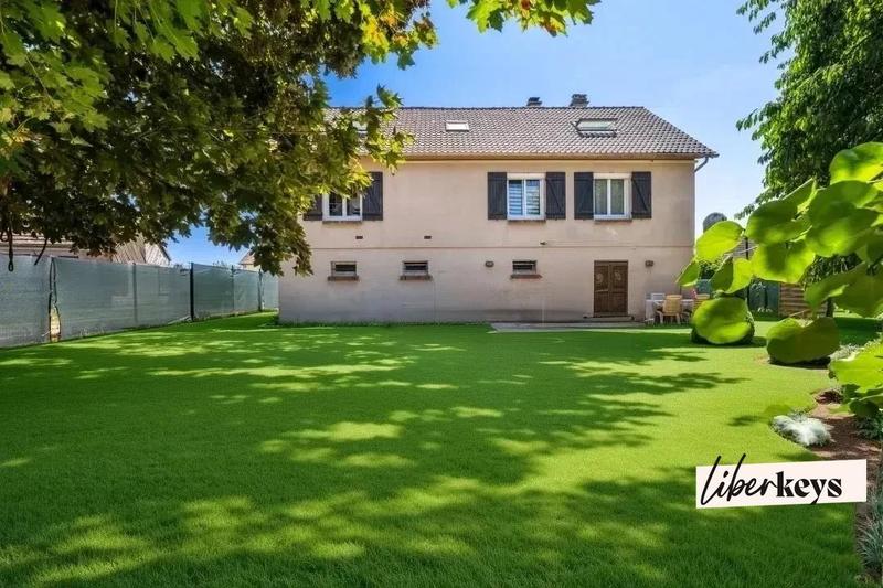 Maison - 132 m² - 5 pièces