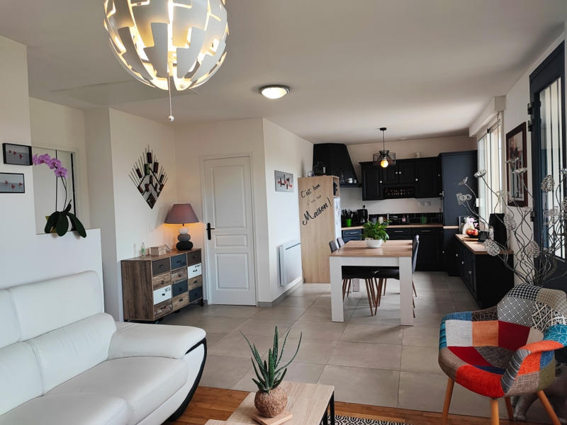 Maison - 102 m² - 5 pièces