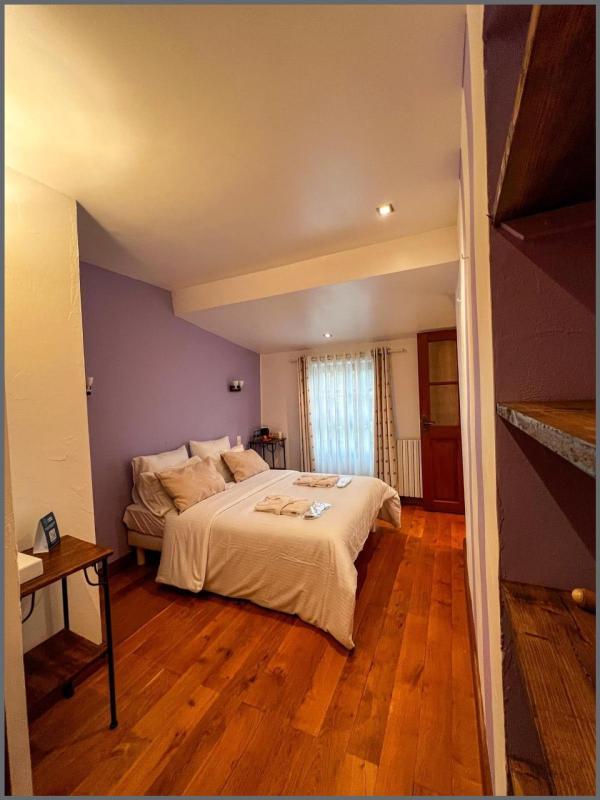 Maison - 394 m² - 9 pièces